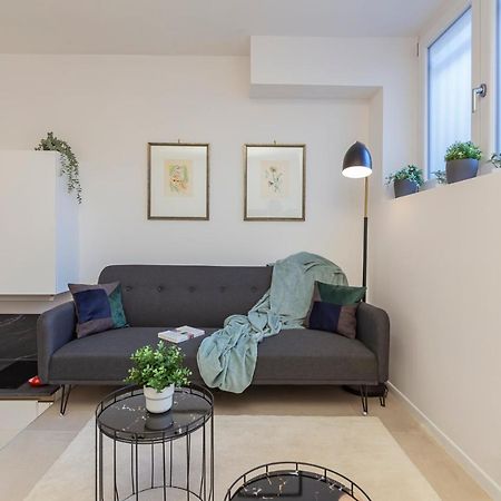 I Host Apartment - Val Strona Milaan Buitenkant foto