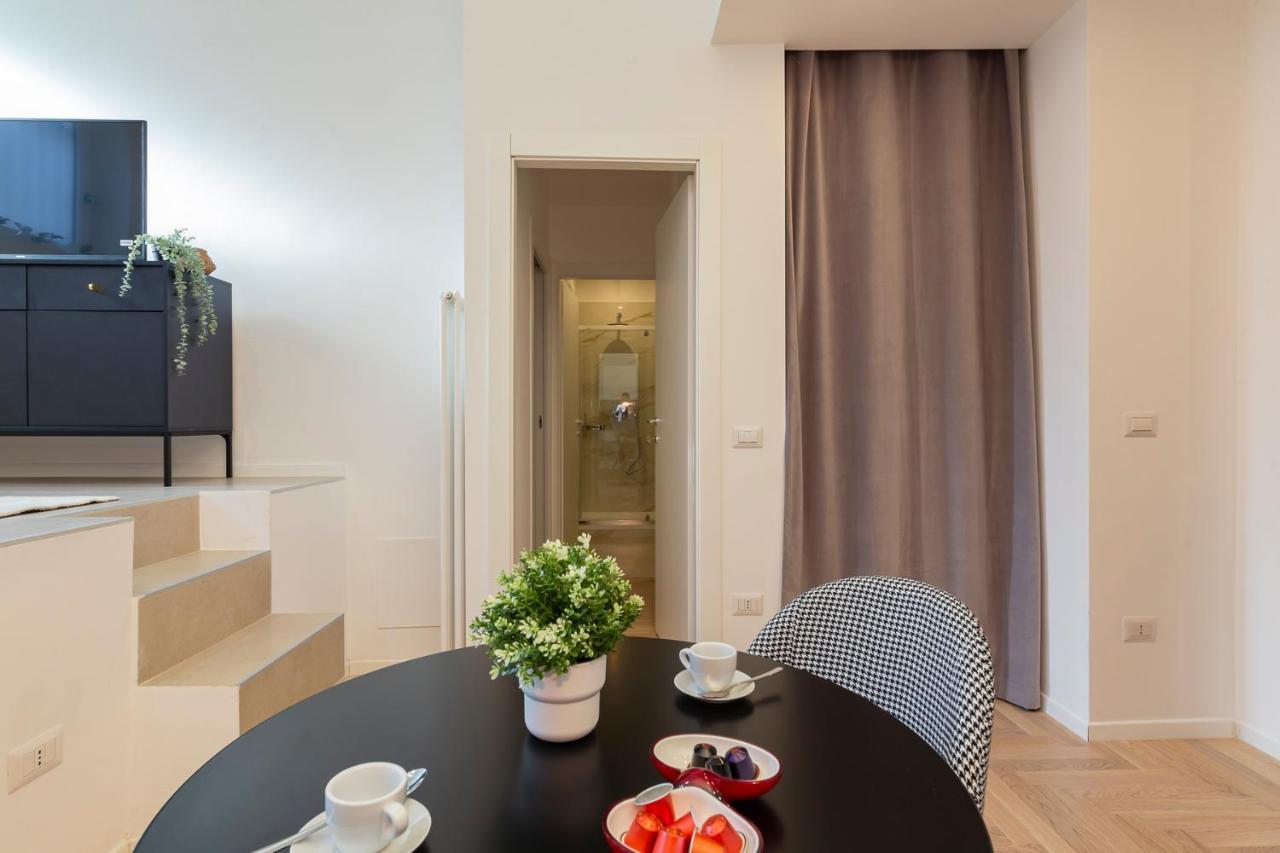 I Host Apartment - Val Strona Milaan Buitenkant foto